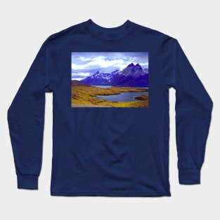 Lagoa Pehoe Torres del Paine Long Sleeve T-Shirt